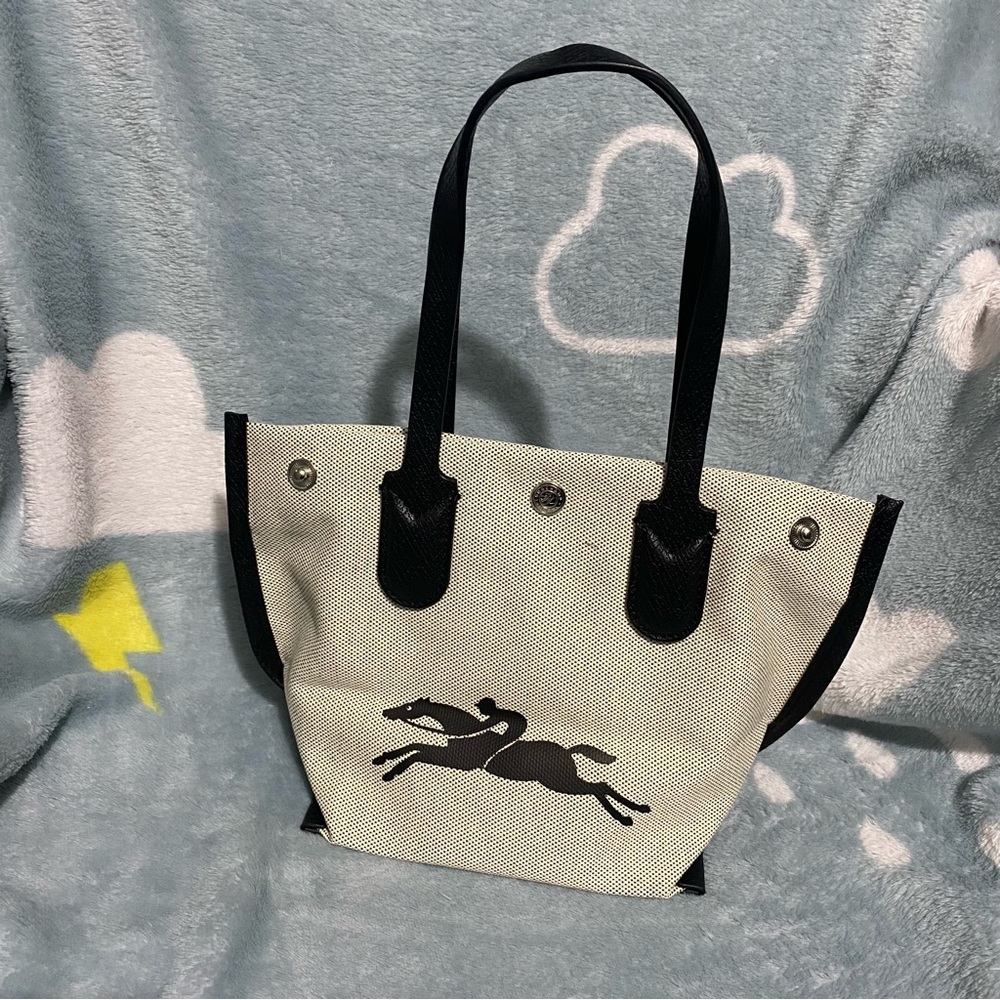 Longchamp Essential Extra Small Tote Bag Ecru
